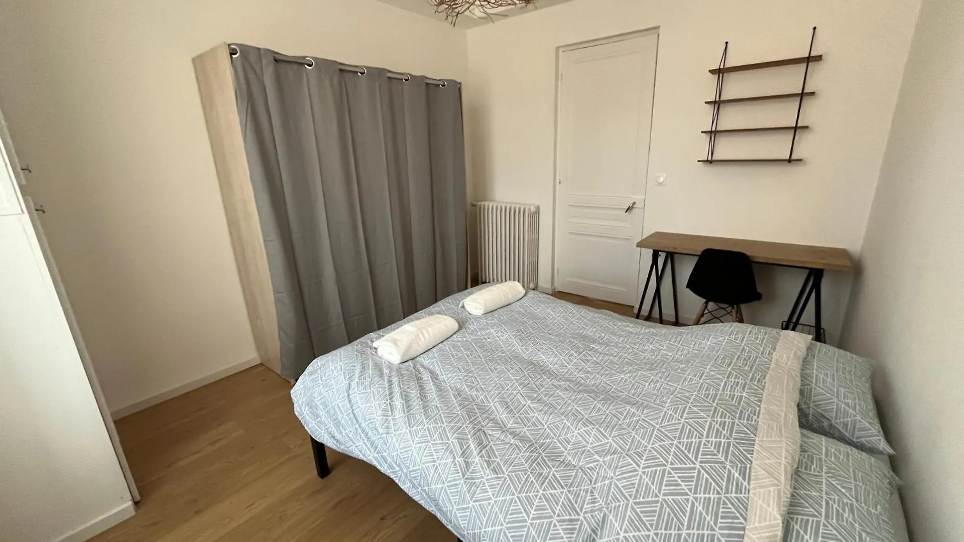 T2 Haussmannien Renove Avec Charme Et Modernite Apartment Saint-Etienne  0*, Saint-Etienne (Loire) France